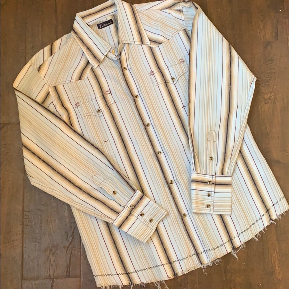 7 Diamonds men’s dress shirt